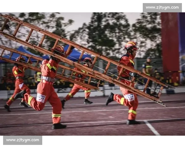 消防员高空挂钩梯实战比拼精彩瞬间全程回顾